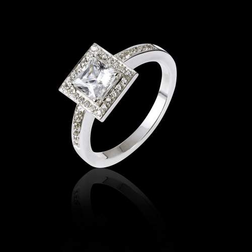 Princess Cut Engagement Ring Perrine